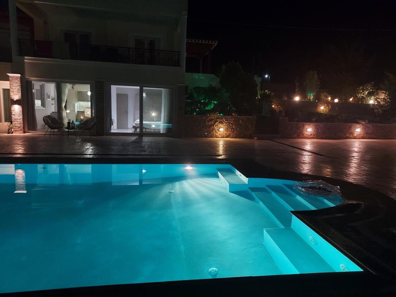 Luxury Arartments Tzemi Βίλα Πόρτο Χέλι Εξωτερικό φωτογραφία