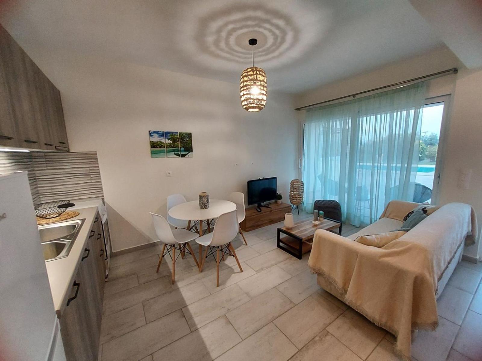 Luxury Arartments Tzemi Βίλα Πόρτο Χέλι Εξωτερικό φωτογραφία