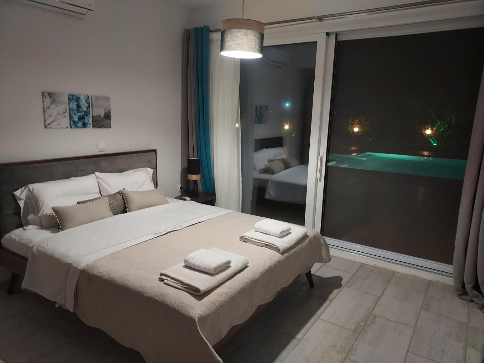 Luxury Arartments Tzemi Βίλα Πόρτο Χέλι Εξωτερικό φωτογραφία