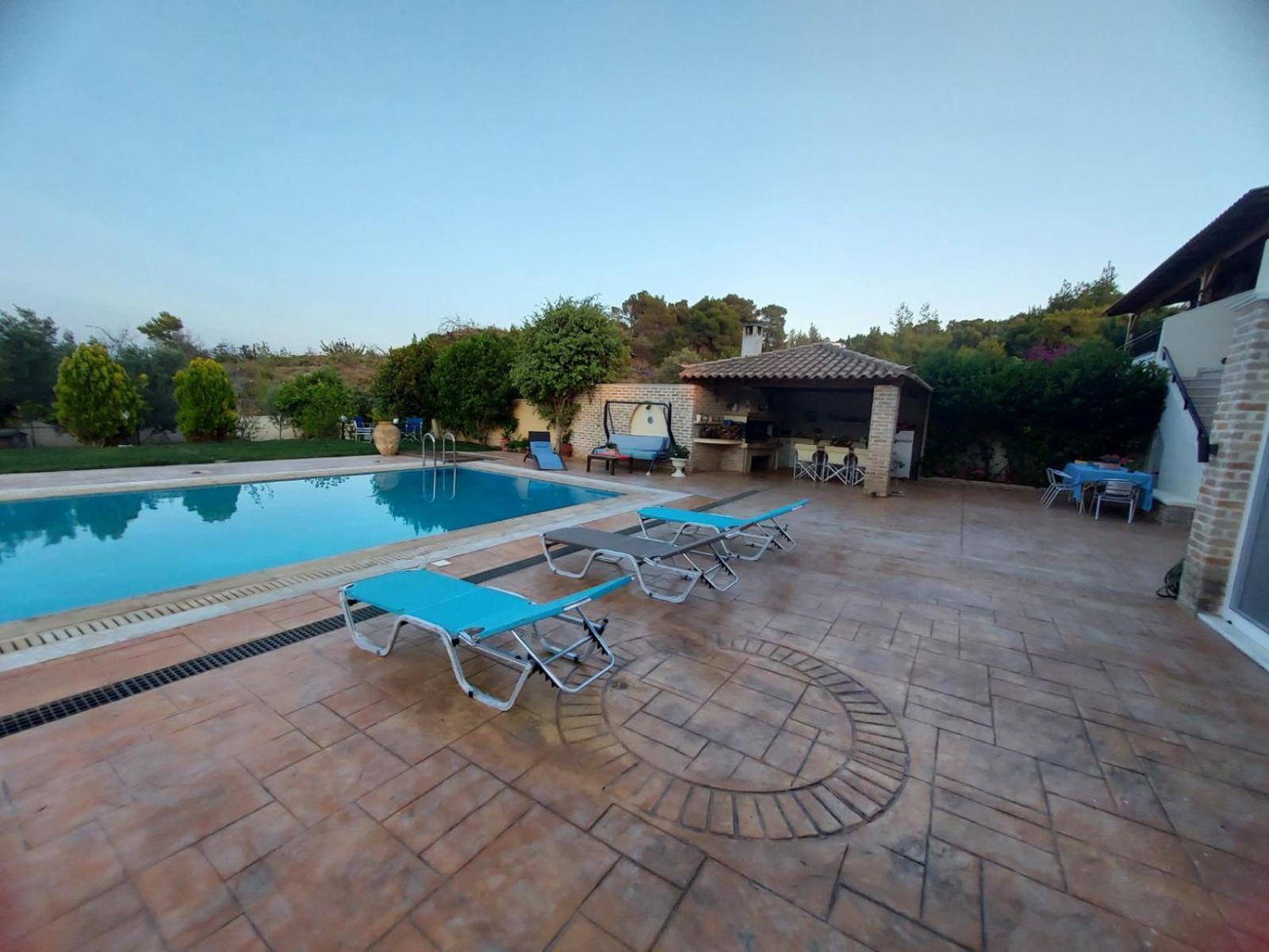 Luxury Arartments Tzemi Βίλα Πόρτο Χέλι Εξωτερικό φωτογραφία